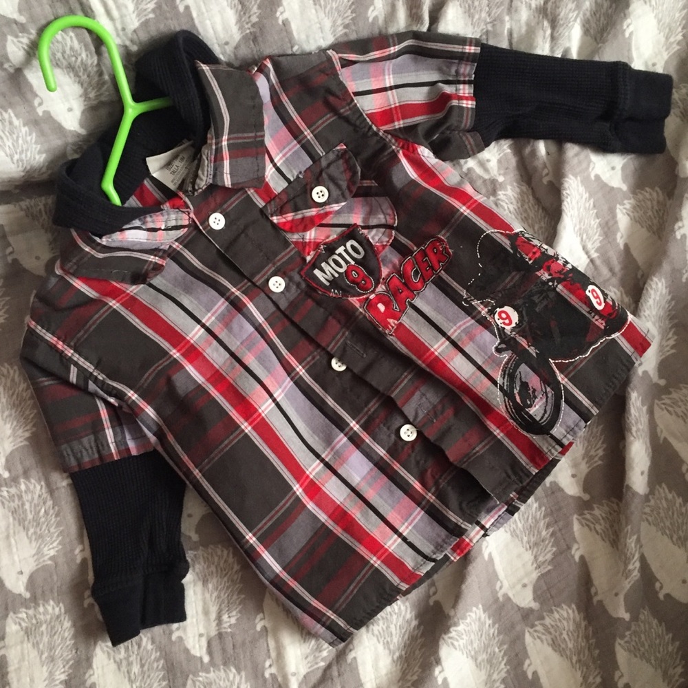 Hooded long sleeve button up
